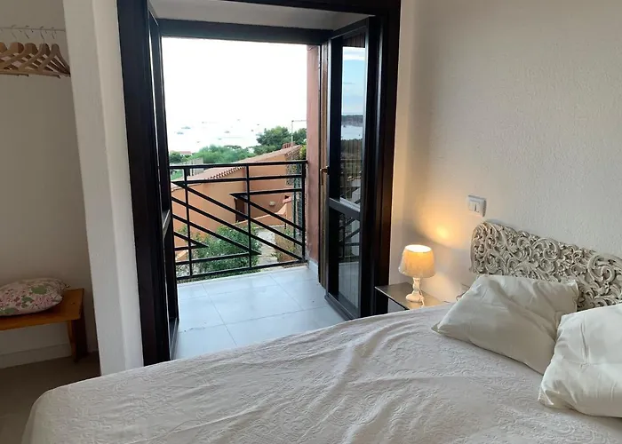 Il Patio Sul Porto Ferienhaus *